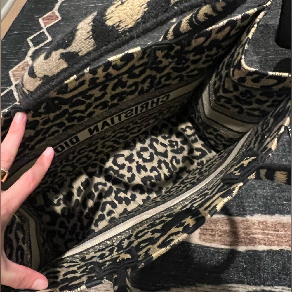Dior Leopard Print Book Tote - Picture 4 of 9